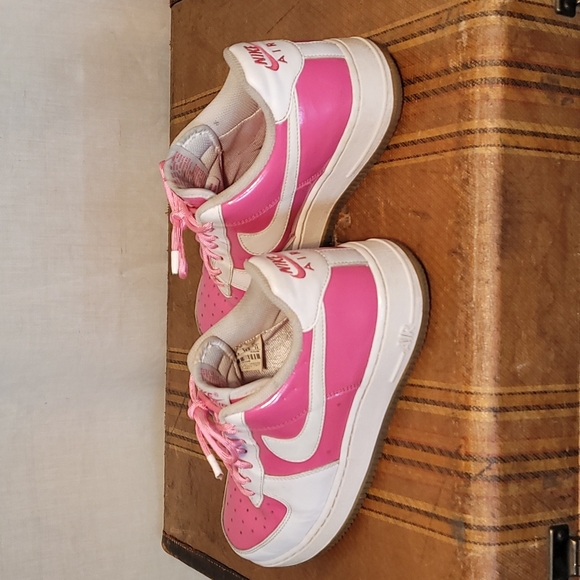 Nike 334212-611 Air Force 1 Pink Valentines Athletic Shoes - Picture 5 of 13